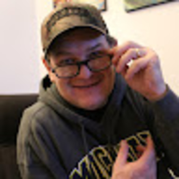 Meet your Posher, Scott - Picture 1 of 1